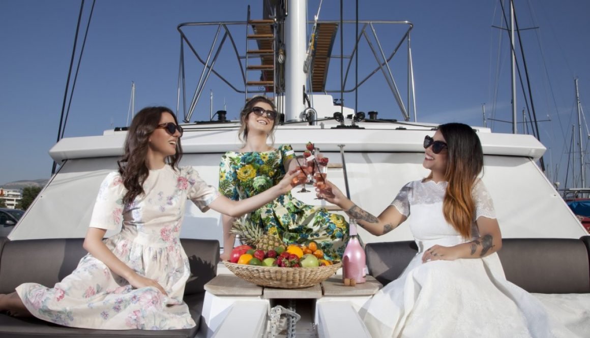 ellwed-cover-shoot-Nikos-Paliopoulos_07 Summer jet-set cruise styled shoot