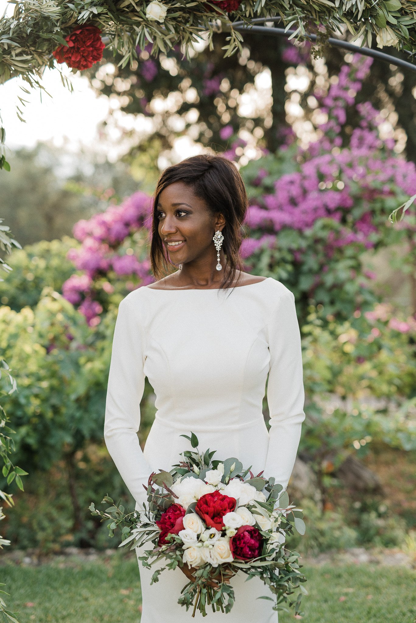 Bride's portrait at the Elegant Micro Wedding in Crete