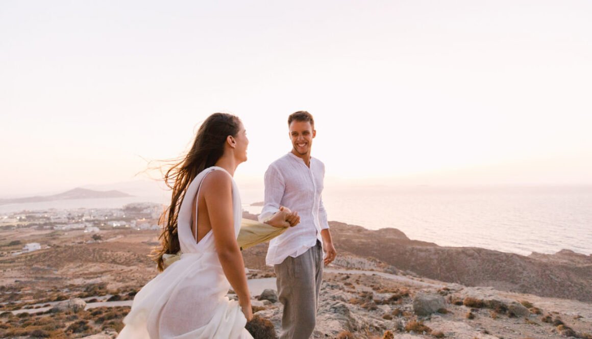 Lovebirds on the tips of Naxos island at their elopement