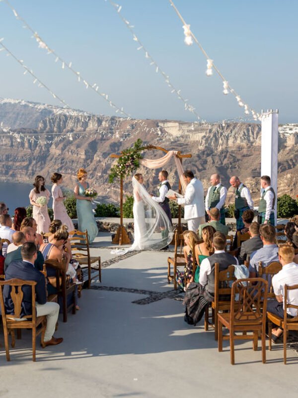 Alfresco Traditional Scottish Wedding in Santorini