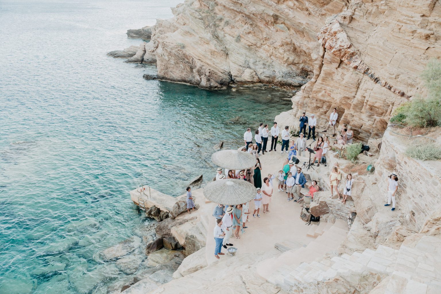 Marriage On Rocks Get Inspired By This Wedding Ceremony On The Rocks – Ellwed