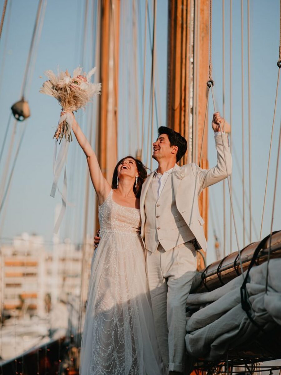 Unique Ways To Transport Your Wedding Party
