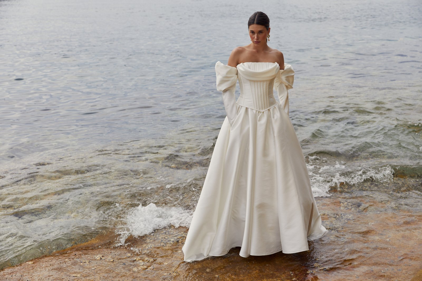 Karen Willis Holmes Bridal Collection Parsley Bay Bride by the sea