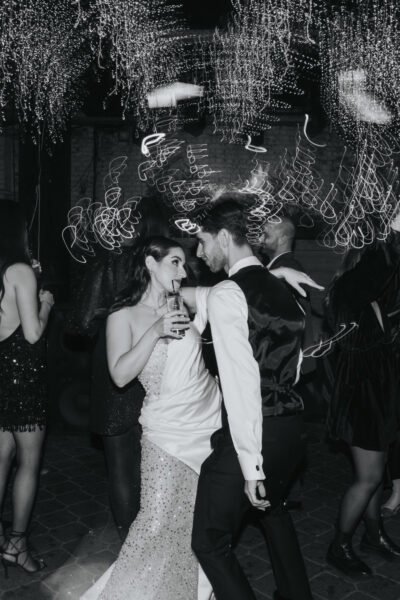 Magical fairylight Dimitris and Chrysa’s Christmas-Themed Wedding in Thessaloniki