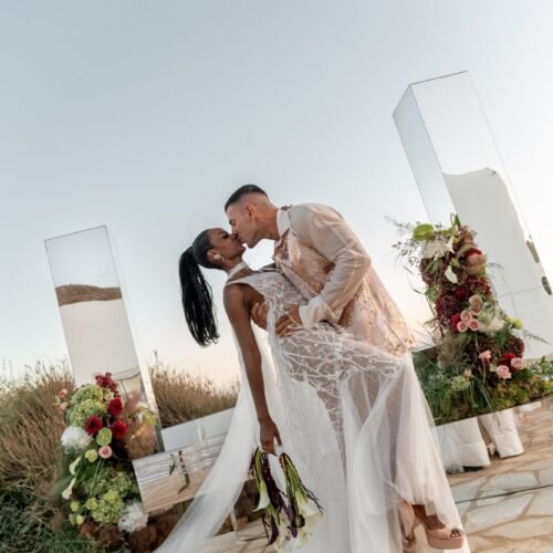 Modern-Spiritual-Wedding-in-Mykonos-by-Desmos-Weddings-on-Ellwed (48)